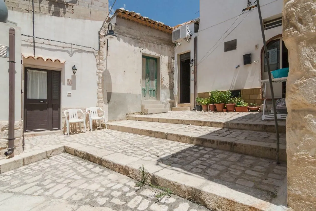 Ferienhaus Villa L' Anticu Dammusu 2 Scicli Italien